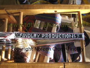christmas-08-weaving-1