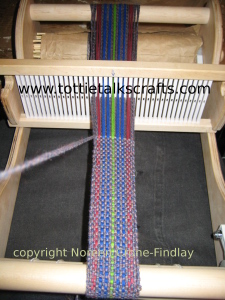 christmas-08-weaving-3