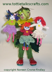 tottie-and-pin-dolls-qs