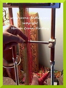 How to weave Inkle bands on the Mirrix Loom part 1-3 (c)