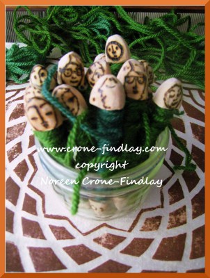 Upcycled tapestry bobbins 14 (c)