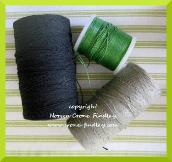 Mirrix Loom Weave Along Soumak Pouch- 1- Warp and Weft | Tottie Talks ...