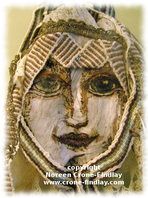 copyright Noreen Crone-Findlay www.crone-findlay.com