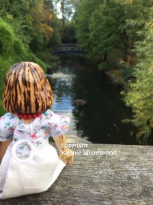 pauline-goes-to-london-6-c